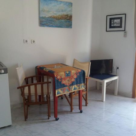 Apartment In Poros Poros Town Buitenkant foto
